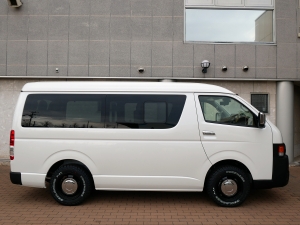 ハイエースワゴン１０人乗り　車中泊できる街乗り仕様車