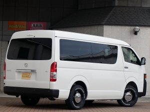 ハイエースワゴン１０人乗り　車中泊できる街乗り仕様車