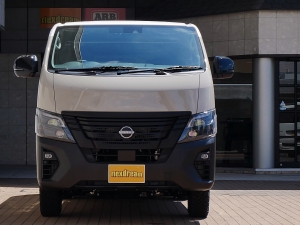 キャラバンキャラバンマイルーム　車中泊のできる街乗り仕様車