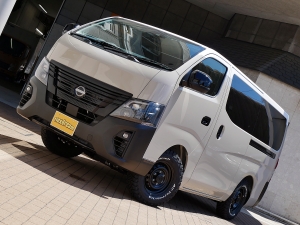 キャラバンキャラバンマイルーム　車中泊のできる街乗り仕様車
