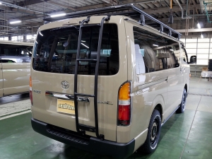 ハイエースバンディーゼル4WD