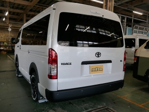 ハイエースワゴン１０人乗り　車中泊できる街乗り仕様車