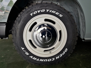 ハイエースバンディーゼル4WD　ベッドキット　車中泊