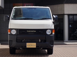 ハイエースバン新車ハイエースDX　丸目カスタム
