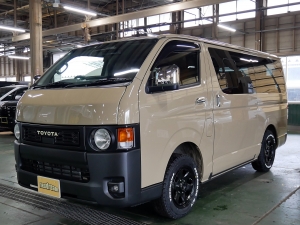 ハイエースバン新型　モデルチェンジ　改良後