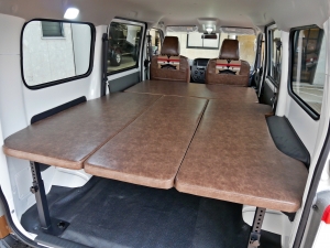 タウンエース新車コンプリート　MONOBOX