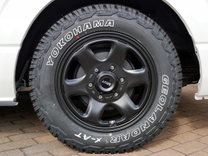 ハイエースワゴン車中泊　ベッドキット　オフロードカスタム