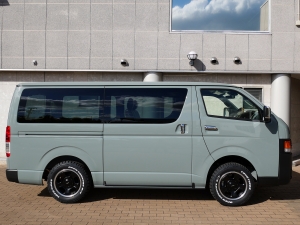 ハイエースバン新型　モデルチェンジ　改良後