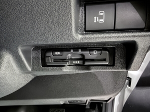 ハイエースワゴンFD-BOX新型　モデルチェンジ　改良後