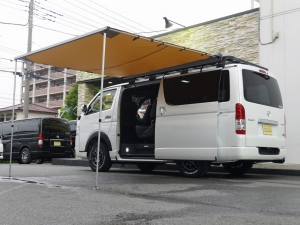 ハイエースバン新車：ハイエースバン４ＷＤ