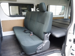 ハイエースバンスパロン　4WD　ディーゼル