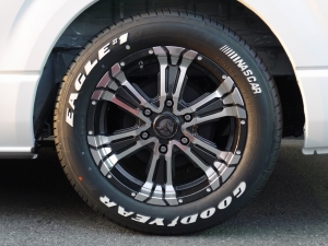 ハイエースワゴン新車：ハイエースワゴン４ＷＤ