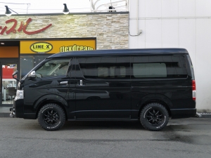 ハイエースワゴン新車：ハイエースワゴン４ＷＤ