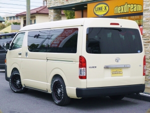 ハイエースワゴン新車：ハイエースワゴン４ＷＤ