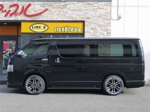 ハイエースバン新車：ハイエースバン４ＷＤ