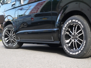ハイエースバン新車：ハイエースバン４ＷＤ