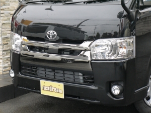 ハイエースバン新車：ハイエースバン４ＷＤ