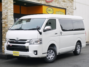 ハイエースワゴン新車　公認車　ベッドキット　１０人乗り