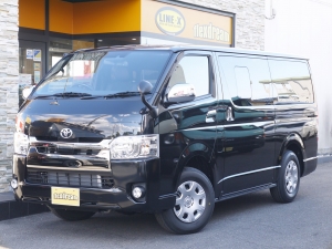 ハイエースバン４WD　ダークプライムⅡ　