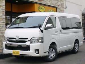 ハイエースＶ車中泊　ライトキャンピング　８人乗り　ベッドキット