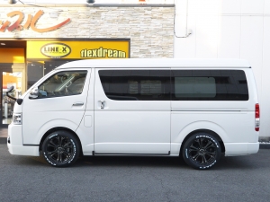 ハイエースワゴン車中泊　キャンピング　ベッドキット　ＲＥＶＯシート