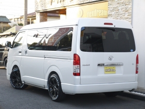 ハイエースワゴン車中泊　キャンピング　ベッドキット　ＲＥＶＯシート