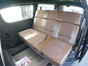 ハイエースバン新車アウトレットvanlife バンライフ　ウッドインテリア　車中泊