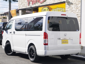 ハイエースワゴンワゴン車　１０人乗り　新車コンプリート