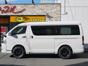ハイエースワゴンワゴン車　１０人乗り　新車コンプリート