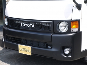 ハイエースバン新車　カスタム　ワイドミドル　四駆