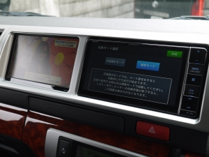 ハイエースワゴンライトキャンピングカー ピクニックスタイル