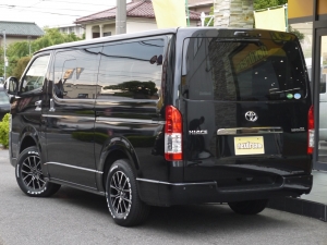 ハイエースバン一部改良後 安全装備追加 特別仕様車