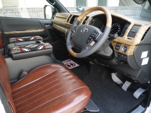 ハイエースバン一部改良後 安全装備追加 特別仕様車
