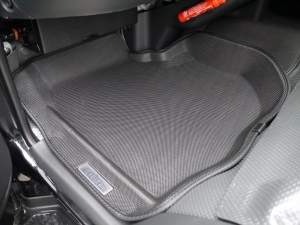ハイエースバンDX　4WD　ディーゼル　丸目