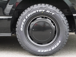 ハイエースバンDX　4WD　ディーゼル　丸目