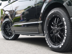 ハイエースワゴン車中泊のできる