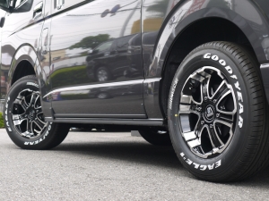 ハイエースバン安全装備追加 特別仕様車