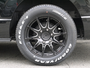 ハイエースバン安全装備追加 特別仕様車