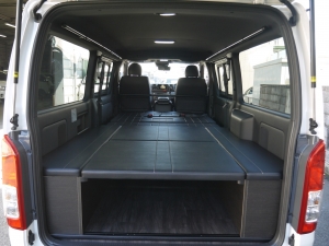 ハイエースバン 安全装備追加 特別仕様車
