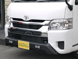 ハイエースバンスパロン　4WD　ディーゼル