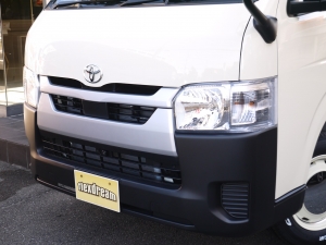 ハイエースバンDX　4WD　ディーゼル　丸目