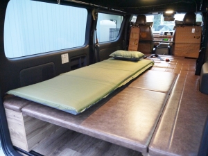 ハイエースバン 安全装備追加 特別仕様車