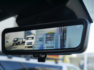 ハイエースバン 安全装備追加 特別仕様車