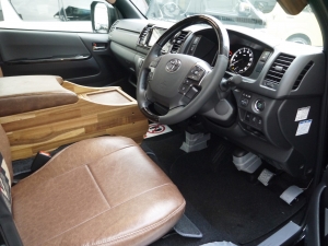 ハイエースバン安全装備追加 特別仕様車