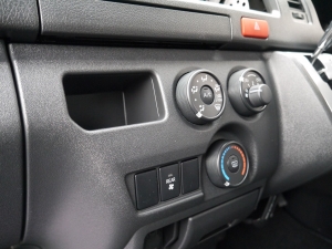 ハイエースバンDX　4WD　ディーゼル　丸目