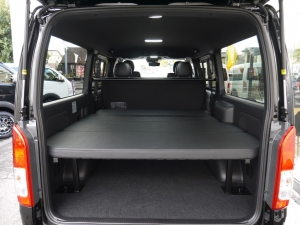 ハイエースバン 安全装備追加 特別仕様車