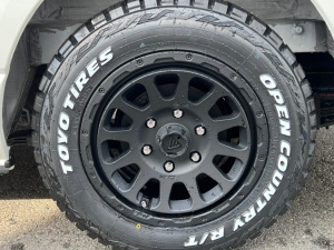 ハイエースバン安全装備追加 特別仕様車
