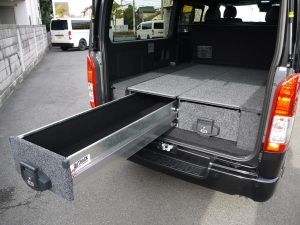 ハイエースバン 安全装備追加 特別仕様車