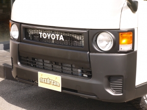 ハイエースバンDX　4WD　ディーゼル　丸目