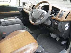 ハイエースバン安全装備追加 特別仕様車